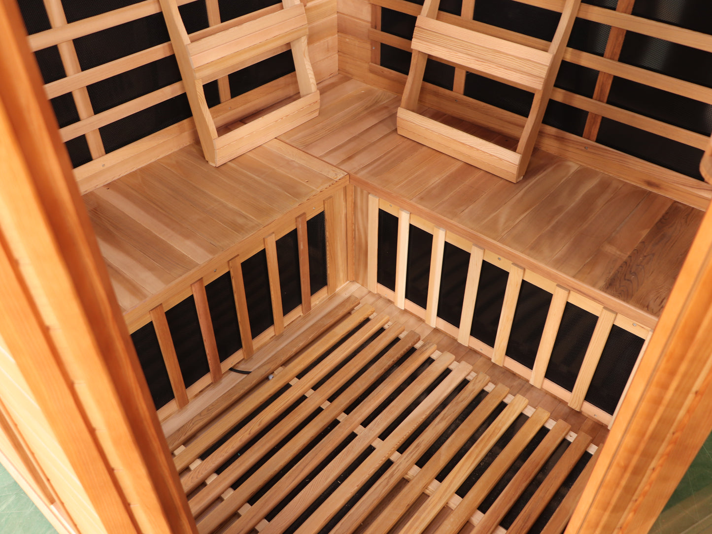 SunRay 400KC Bristol Bay 4-Person Indoor Corner Sauna